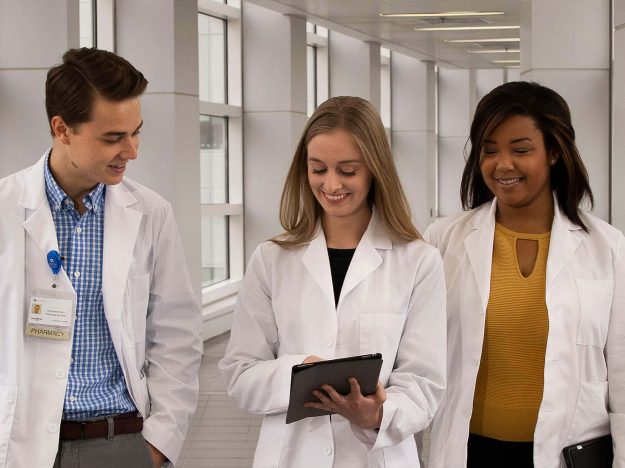 Student Pharmacists working together